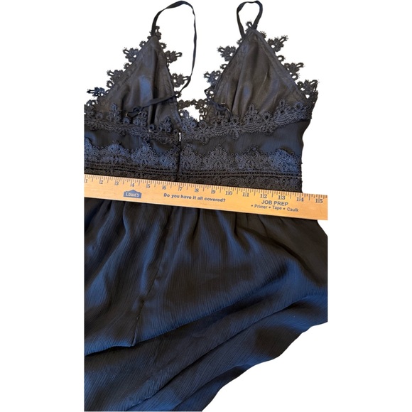 🖤 Seen on The Bachelor AU | Georgette Black Lace Wide-Leg Jumpsuit –Small - Picture 7 of 11